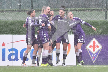 2021-02-07 - Fiorentina Femminile players celebrate after the goal - ACF FIORENTINA FEMMINILE VS NAPOLI FEMMINILE - ITALIAN SERIE A WOMEN - SOCCER