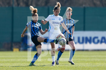 2021-03-07 - Raffaela Errico (Napoli Calcio Femminile) and Beatrice Merlo (FC Internazionale) - FC INTERNAZIONALE VS NAPOLI FEMMINILE - ITALIAN SERIE A WOMEN - SOCCER