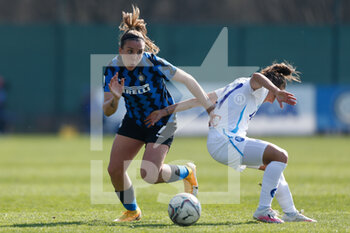2021-03-07 - Gloria Marinelli (FC Internazionale) and Elisabetta Oliviero (Napoli Calcio Femminile) - FC INTERNAZIONALE VS NAPOLI FEMMINILE - ITALIAN SERIE A WOMEN - SOCCER