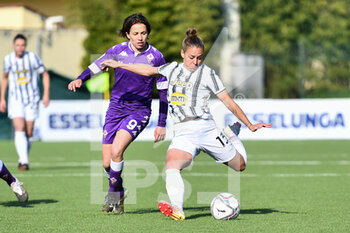 2021-03-20 - Lisa Boattin (Juventus) and Daniela Sabatino (Fiorentina Femminile) - ACF FIORENTINA FEMMINILE VS JUVENTUS - ITALIAN SERIE A WOMEN - SOCCER
