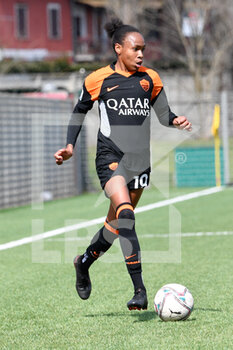 2021-03-20 - Lindsey Thomas of AS Roma seen in action during the Italian Football Championship League A Women 2020/2021 match between AS Roma vs FC Internazionale at the “Agostino Di Bartolomei” in the Fulvio Bernardini Sports Center in Trigoria - AS ROMA VS FC INTERNAZIONALE - ITALIAN SERIE A WOMEN - SOCCER