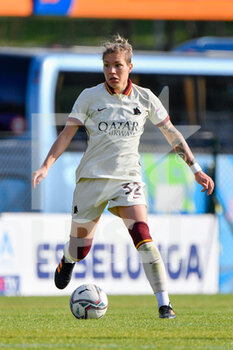 2021-03-27 - Elena Linari of AS Roma seen in action - AS ROMA VS SAN MARINO ACADEMY - ITALIAN SERIE A WOMEN - SOCCER
