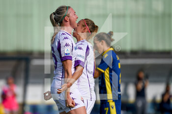 2021-03-27 - Louise Quinn (Fiorentina Femminile) celebrates after scoring a goal 0-1 - HELLAS VERONA WOMEN VS ACF FIORENTINA FEMMINILE - ITALIAN SERIE A WOMEN - SOCCER