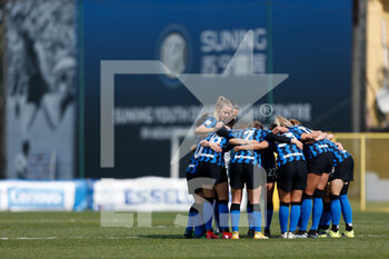 2021-03-28 - Inter players before the match - INTER FC INTERNAZIONALE VS AC MILAN - ITALIAN SERIE A WOMEN - SOCCER