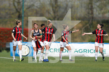 2021-03-28 - Valentina Giacinti (AC Milan) celebrates after scoring her third goal of the day - INTER FC INTERNAZIONALE VS AC MILAN - ITALIAN SERIE A WOMEN - SOCCER