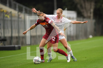 2021-05-01 - Elena Linari of AS Roma during the Serie A match between AS Roma and AC Milan at Stadio Tre Fontane on May 1, 2021 in Rome, Italy. - AS ROMA VS AC MILAN - ITALIAN SERIE A WOMEN - SOCCER