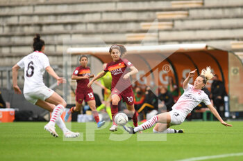 2021-05-01 - Manuela Giugliano of AS Roma during the Serie A match between AS Roma and AC Milan at Stadio Tre Fontane on May 1, 2021 in Rome, Italy. - AS ROMA VS AC MILAN - ITALIAN SERIE A WOMEN - SOCCER