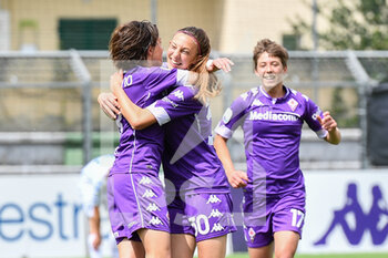 2021-05-15 - Martina Zanoli (Fiorentina Femminile) celebrates after scoring the goal - ACF FIORENTINA FEMMINILE VS EMPOLI LADIES - ITALIAN SERIE A WOMEN - SOCCER