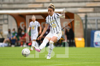 2021-05-16 - Martina Rosucci of Juventusduring the Serie A Women match between AS Roma and Juventus at Stadio Tre Fontane on May 16, 2021 in Rome, Italy. - ROMA WOMEN VS JUVENTUS WOMEN - ITALIAN SERIE A WOMEN - SOCCER