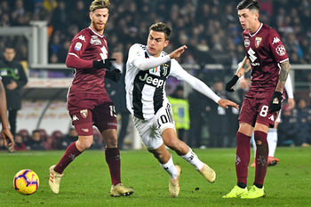2018-12-15 - Dybala Juventus tra Ansaldi e Baselli Torino - TORINO-JUVENTUS - ITALIAN SERIE A - SOCCER