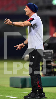 2019-08-30 - Snisa Mhajlovic, allenatore del Bologna, gesticola da bordo campo.  - BOLOGNA VS SPAL - ITALIAN SERIE A - SOCCER