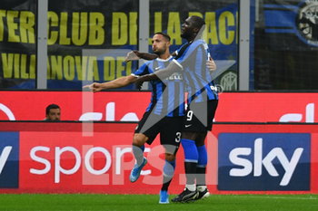2019-09-25 - Danilo D´Ambrosio Inter esulta con Romelu Lukaku Inter - INTER VS LAZIO - ITALIAN SERIE A - SOCCER