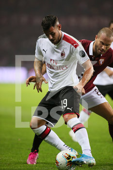 2019-09-26 - Theo Hernandez vs Lorenzo De Silvestri - TORINO VS MILAN - ITALIAN SERIE A - SOCCER