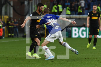 2019-09-28 - Roberto Gagliardini (Inter), Jakub Jankto (Sampdoria) - SAMPDORIA VS INTER - ITALIAN SERIE A - SOCCER