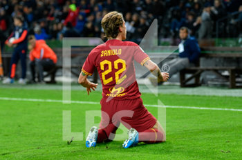2019-10-30 - Nicolo Zaniolo dell' A.S. Roma Calcio esulta dopo il goal - UDINESE CALCIO VS AS ROMA - ITALIAN SERIE A - SOCCER