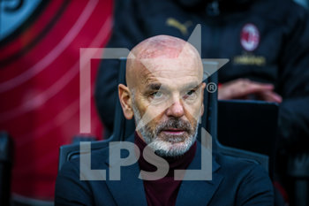 2019-12-15 - Stefano Pioli allenatore (AC Milan) - MILAN VS SASSUOLO - ITALIAN SERIE A - SOCCER