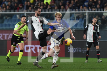 2019-12-18 - Miralem Pjanic (Juventus), Morten Thorsby (Sampdoria) - SAMPDORIA VS JUVENTUS - ITALIAN SERIE A - SOCCER