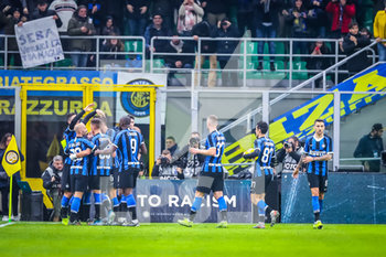 2019-12-21 - Roberto Gagliardini (FC Internazionale) goal - INTER VS GENOA - ITALIAN SERIE A - SOCCER