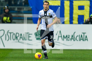 2020-01-01 - Matteo Darmian del Parma Calcio 1913 - ITALIAN SOCCER SERIE A SEASON 2019/20 - ITALIAN SERIE A - SOCCER