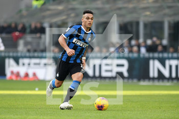 2020-01-26 - Lautaro Martinez (Inter) in azione - INTER VS CAGLIARI - ITALIAN SERIE A - SOCCER