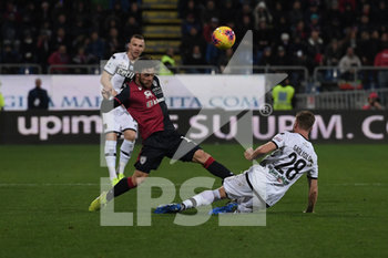 2020-02-01 - Nahitan Nandez del Cagliari in un contrasto di gioco con Riccardo Gagliolo del Parma  - CAGLIARI VS PARMA - ITALIAN SERIE A - SOCCER