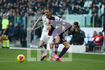 2020-02-02 - 19 Leonardo Bonucci (JUVENTUS) e 24 Marco Benassi (Fiorentina) - JUVENTUS VS FIORENTINA - ITALIAN SERIE A - SOCCER