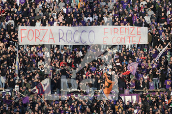 2020-02-08 - lo striscione dei tifosi della Fiorentina per il Presidente Rocco Commisso - FIORENTINA VS ATALANTA - ITALIAN SERIE A - SOCCER