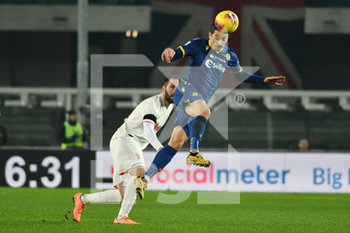 2020-02-08 - Koray Gunter Verona e Gonzalo Higuain Juventus - HELLAS VERONA VS JUVENTUS - ITALIAN SERIE A - SOCCER