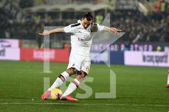 2020-02-22 - Zlatan Ibrahimovic (Milan) in azione - FIORENTINA VS MILAN - ITALIAN SERIE A - SOCCER