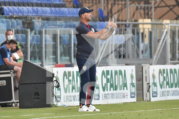 2020-06-27 - Walter Zenga of Cagliari Calcio - CAGLIARI VS TORINO - ITALIAN SERIE A - SOCCER