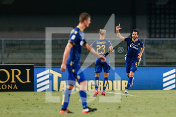 2020-07-01 - Samuel Di Carmine (Hellas Verona) esulta dopo il gol del pareggio - HELLAS VERONA VS PARMA - ITALIAN SERIE A - SOCCER