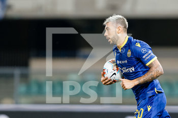 2020-07-01 - Mattia Zaccagni (Hellas Verona) esulta dopo il gol - HELLAS VERONA VS PARMA - ITALIAN SERIE A - SOCCER