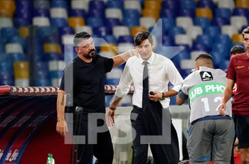 2020-07-05 - Paulo Fonseca (R) head coach of Roma AND Rino Gattuso head coach of Napoli before match Serie A TIM between SSC Napoli and AS Roma on July 05 2020 in Naples (Italy) at San Paolo Stadium Photo LPS/MARCO IORIO - NAPOLI VS ROMA - ITALIAN SERIE A - SOCCER