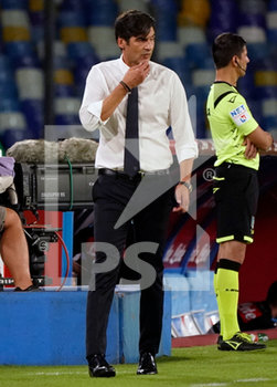 2020-07-05 - Paulo Fonseca head coach of Roma gestures during match Serie A TIM between SSC Napoli and AS Roma on July 05 2020 in Naples (Italy) at San Paolo Stadium Photo LPS/MARCO IORIO - NAPOLI VS ROMA - ITALIAN SERIE A - SOCCER