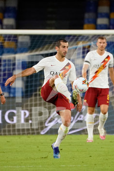 2020-07-05 - Henrikh Mkhitaryan of Roma in action during match Serie A TIM between SSC Napoli and AS Roma on July 05 2020 in Naples (Italy) at San Paolo Stadium Photo LPS/MARCO IORIO - NAPOLI VS ROMA - ITALIAN SERIE A - SOCCER