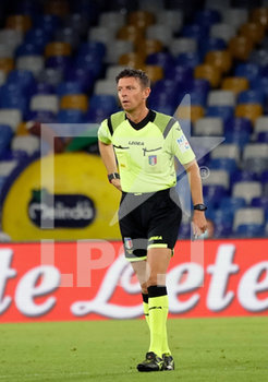 2020-07-05 - Gianluca Rocchi (referee) in action during match Serie A TIM between SSC Napoli and AS Roma on July 05 2020 in Naples (Italy) at San Paolo Stadium Photo LPS/MARCO IORIO - NAPOLI VS ROMA - ITALIAN SERIE A - SOCCER