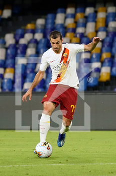 2020-07-05 - Henrikh Mkhitaryan of Roma scores his first gol during match Serie A TIM between SSC Napoli and AS Roma on July 05 2020 in Naples (Italy) at San Paolo Stadium Photo LPS/MARCO IORIO - NAPOLI VS ROMA - ITALIAN SERIE A - SOCCER