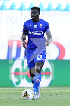 2020-07-05 - Alfred Duncan of ACF Fiorentina in action  - PARMA VS FIORENTINA - ITALIAN SERIE A - SOCCER
