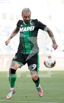 2020-07-11 - Francesco Caputo of Sassuolo in action during match Serie A TIM between SS Lazio and US Sassuolo on July 11 2020 in Rome (Italy) at Olimpico Stadium Photo LPS/MARCO IORIO - LAZIO VS SASSUOLO - ITALIAN SERIE A - SOCCER