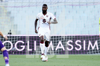 2020-07-19 - Nicolas Nkoulou of Torino FC in action - FIORENTINA VS TORINO - ITALIAN SERIE A - SOCCER