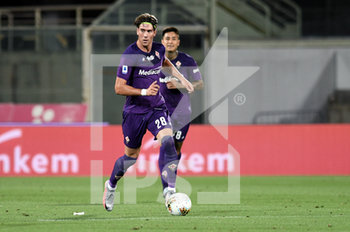 2020-07-19 - Dusan Vlahovic of ACF Fiorentina in action - FIORENTINA VS TORINO - ITALIAN SERIE A - SOCCER