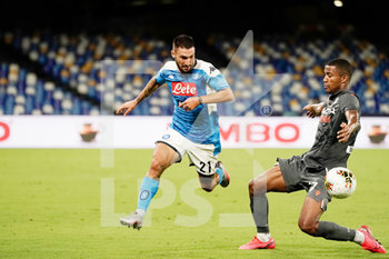 2020-07-19 - NAPOLI-ITALY JULY 2020,19 Bram Nuytinck (R) of Udinese and Matteo Politano (L) of Napoli in action during the match Serie A TIM between SSC Napoli and Udinese on July 19,2020 in Naples (Italy) at San Paolo Stadium Photo LPS/MARCO IORIO - NAPOLI VS UDINESE - ITALIAN SERIE A - SOCCER