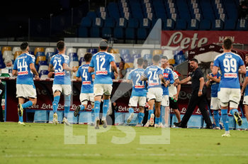 2020-07-19 - NAPOLI-ITALY JULY 2020,19 Napoli celebrates the victory at the end the match Serie A TIM between SSC Napoli and Udinese on July 19,2020 in Naples (Italy) at San Paolo Stadium Photo LPS/MARCO IORIO - NAPOLI VS UDINESE - ITALIAN SERIE A - SOCCER