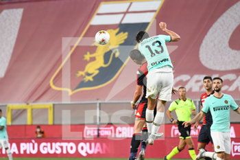 2020-07-25 - Andrea Favilli (Genoa), Andrea Ranocchia (Inter) - GENOA VS INTER - ITALIAN SERIE A - SOCCER