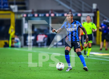 2020-07-28 - Ashley Young of FC Internazionale during the Serie A 2019/20 match between FC Internazionale vs SSC Napoli at the San Siro Stadium, Milan, Italy on July 28, 2020 - Photo Fabrizio Carabelli - INTER VS NAPOLI - ITALIAN SERIE A - SOCCER