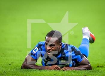 2020-07-28 - Victor Moses of FC Internazionale during the Serie A 2019/20 match between FC Internazionale vs SSC Napoli at the San Siro Stadium, Milan, Italy on July 28, 2020 - Photo Fabrizio Carabelli - INTER VS NAPOLI - ITALIAN SERIE A - SOCCER