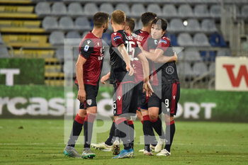 2020-07-29 - Esultanza Cagliari Calcio - CAGLIARI VS JUVENTUS - ITALIAN SERIE A - SOCCER