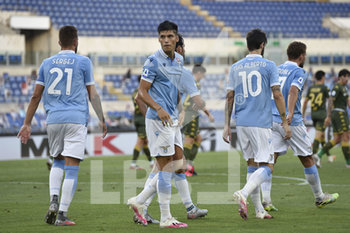 2020-07-29 - Joaquin Correa (SS Lazio) celebrates with teammates after scoring a goal - LAZIO VS BRESCIA - ITALIAN SERIE A - SOCCER