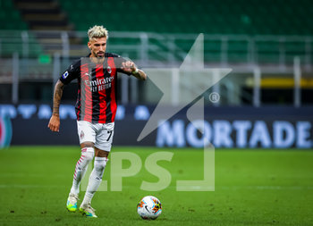 2020-08-01 - Theo Hernandez of AC Milan during the Serie A 2019/20 match between AC Milan vs Cagliari Calcio at the San Siro Stadium, Milan, Italy on August 01, 2020 - Photo Fabrizio Carabelli - MILAN VS CAGLIARI - ITALIAN SERIE A - SOCCER
