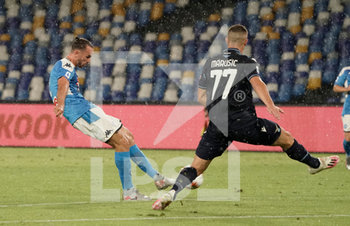 2020-08-01 - Fabian Ruiz of Napoli scores his first goal during the match Serie A TIM between SSC Napoli and SS Lazio on August 1,2020 in Naples (Italy) at San Paolo Stadium Photo LPS/MARCO IORIO - NAPOLI VS LAZIO - ITALIAN SERIE A - SOCCER